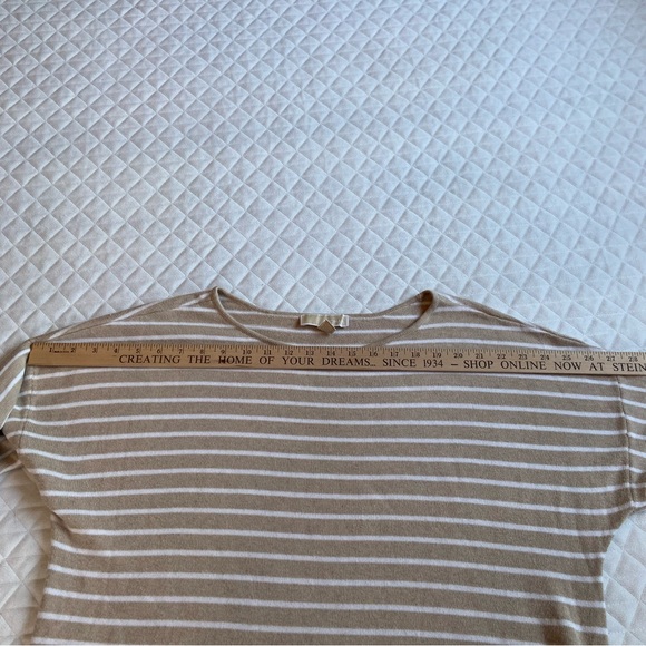 Michael Kors Women’s Sweater Size Large White Brown Stripes  Side Tide - Picture 12 of 15